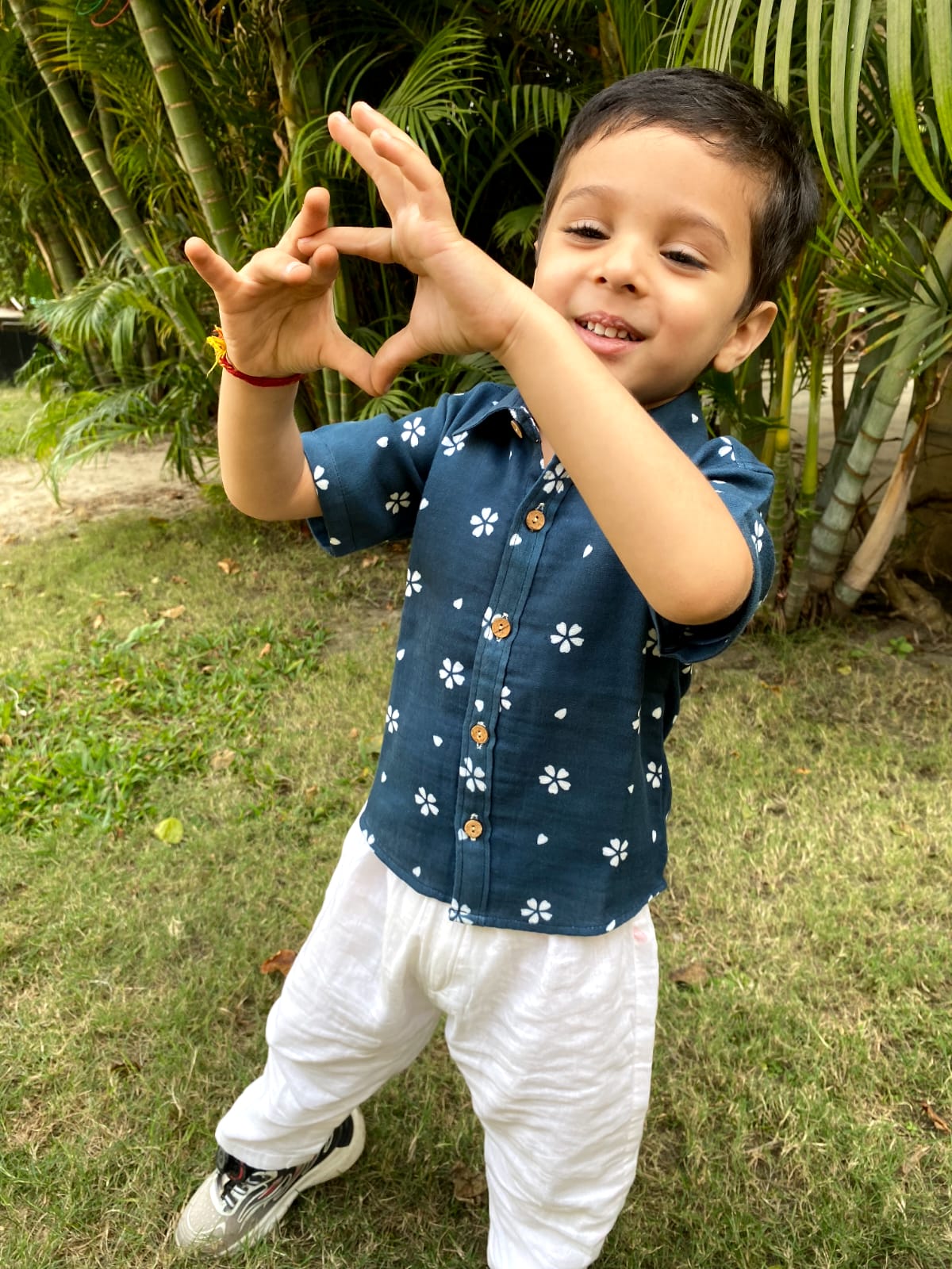 Koala boys Navy Blossom Organic Cotton Set